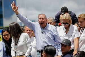 El candidato presidencial de la oposición Edmundo González (AP Foto/Cristian Hernández, Archivo)