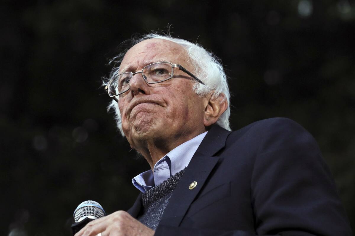 El candidato presidencial demócrata canceló su campaña electoral "hasta nuevo aviso" porque fue hospitalizado por una arteria bloqueada