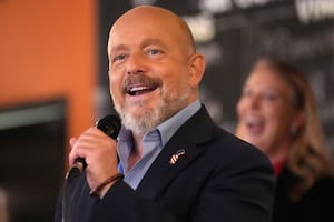 Steve Hilton, el republicano que compite contra Xavier Becerra por la gobernación