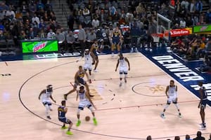 El caño de Facundo Campazzo a Karl Anthony Towns