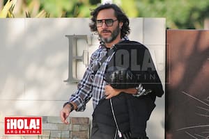 El cantante aún no presentó novia, aunque se lo vincula con la broker inmobiliaria Martina Díaz.