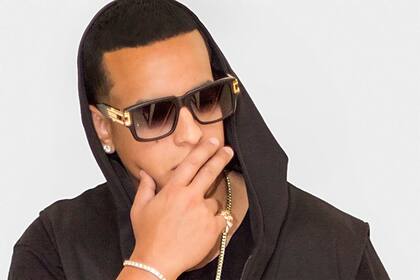 El cantante boricua fue víctima de un hurto en Valencia