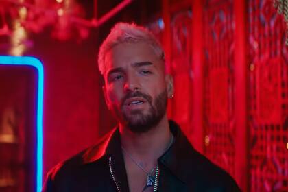 El cantante colombiano Maluma publicó su nuevo álbum, Papi Juancho