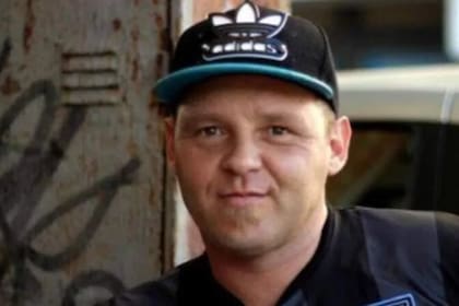 El cantante de cumbia volcó su camioneta cerca de Dolores