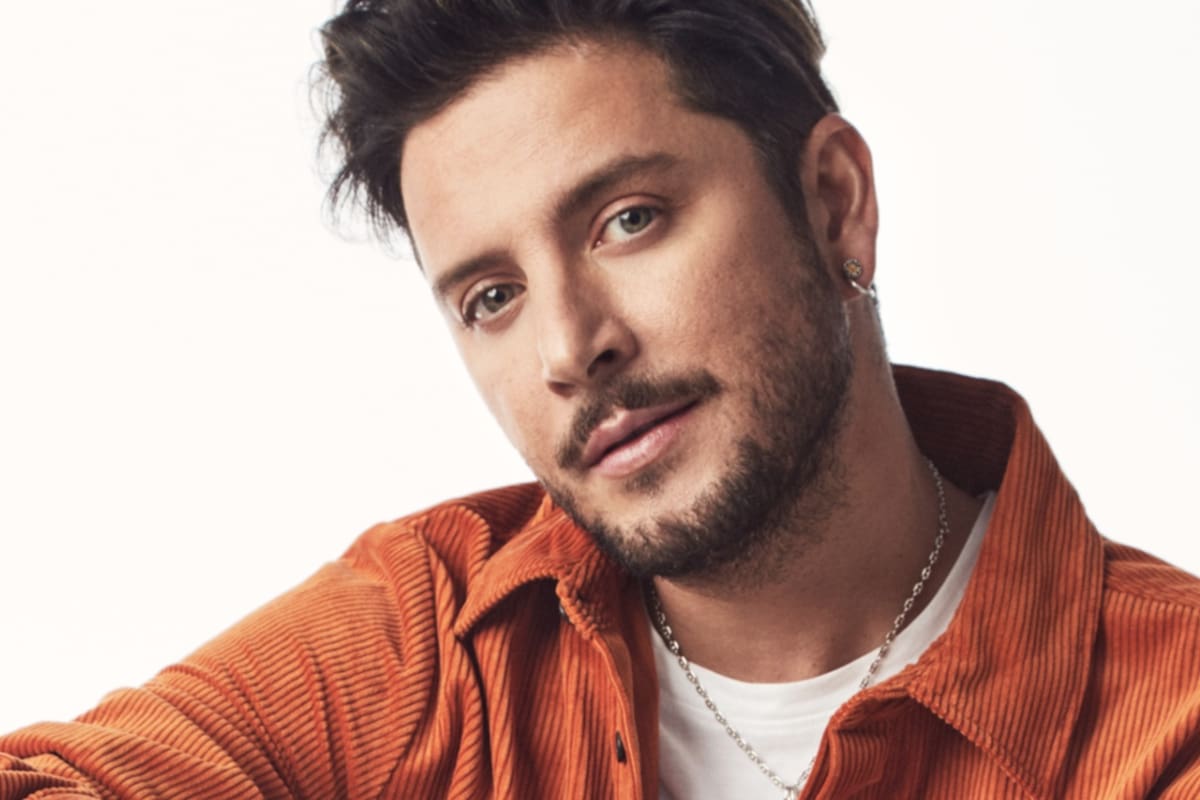 El cantante español saldrá de gira por América Latina