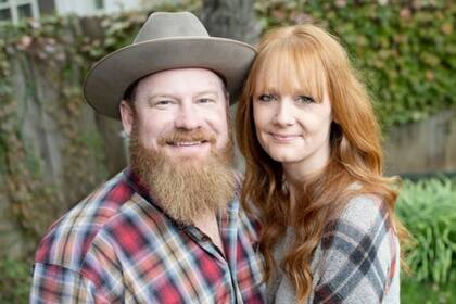 El cantante Jake Flint falleció horas después de su boda