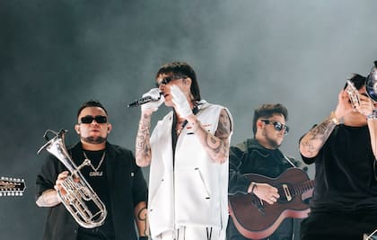 El cantante mexicano Peso Pluma ha defenfido su música de las críticas