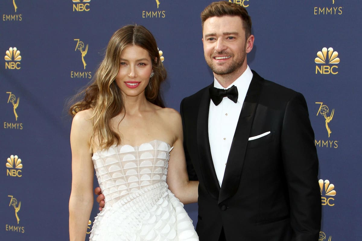 El cantante publicó un capítulo de su libro, en donde habla de Jéssica Biel