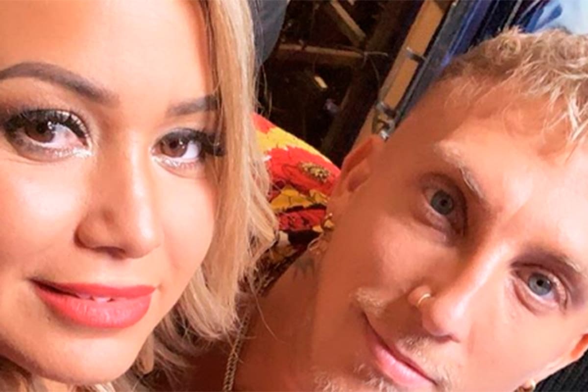 El cantante recordó cómo era la mamá de su hija cuando eran jóvenes y aseguró que "se la banca"