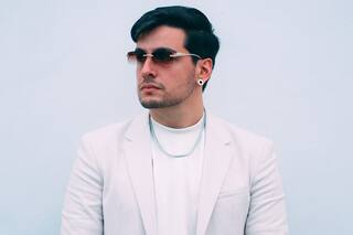 Trabajó con Bizarrap y Bad Bunny, emigró a Miami y acaba de firmar con el mismo sello que María Becerra