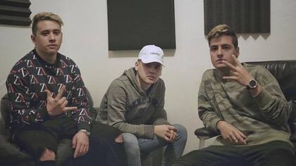 El cantante y productor Ricardo García Araya, mejor conocido como Xovox, trabajó con Bizarrap y su éxito más famoso fue el remix que hicieron de "Amorfoda" de Bad Bunny”