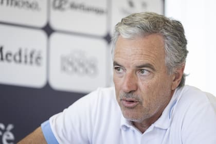 El capitán Javier Frana tuvo muchas dificultades para diseñar el equipo argentino que jugará ante Corea en los Qualifiers de la Copa Davis