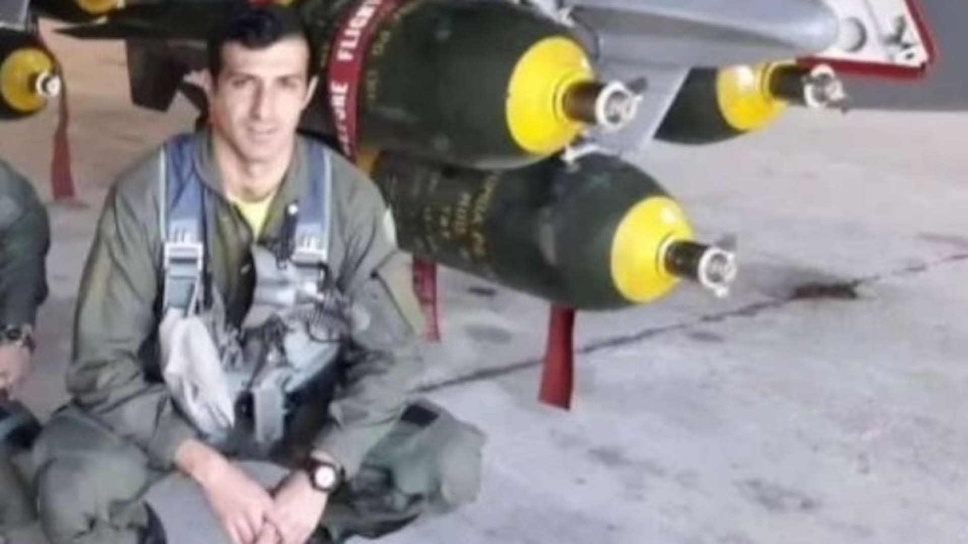 El capitán Mauro Testa La Rosa, en el recorte de la foto que publicó la vicepresidente