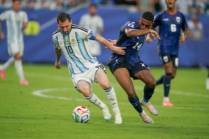 El capitán volvió a ser el mejor jugador de Argentina, junto con Lisandro Martínez: una dependencia cómoda, pero también peligrosa