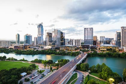 El cargo de US$5 que genera disputa en Houston