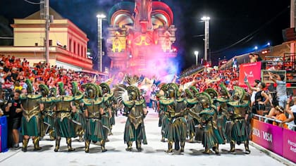 El Carnval se festeja en todo el país, pero el de Gualeguaychú, en Entre Ríos, es de los más populares