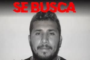 El cartel de búsqueda con una imagen de alias Fito