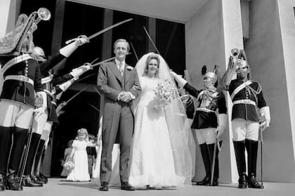 El casamiento de Camilla con Andrew Parker Bowles