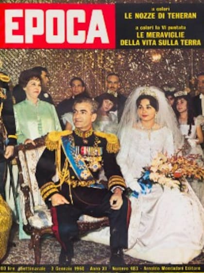 El casamiento de Pahalavi y Diba llegó a las tapas de las revistas (Getty Images)