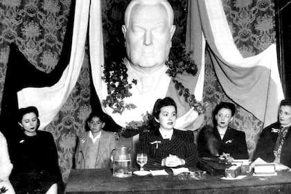 Clotilde Sabattini en un acto