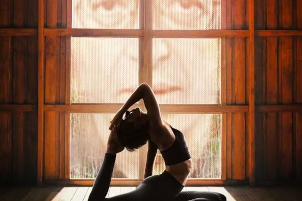 El caso de la argentina se cuenta en Twisted Yoga, sobre el culto del gurú Gregorian Bivolaru