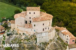 El Castel di Luco, un castillo circular reformulado como hotel