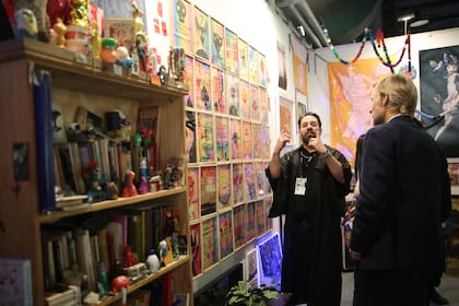El Castillo de Diego de Aduriz es uno de los espacios más vibrantes del Sector Utopia, con 22 artistas y todo su folclore en exhibición