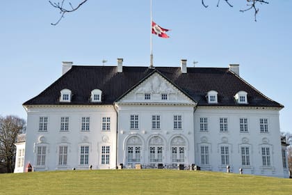 El castillo de Marselisborg –construido entre 1899 y 1902– fue un regalo
de Federico IX a su hija Margarita en 1967, quien entonces era heredera del trono.