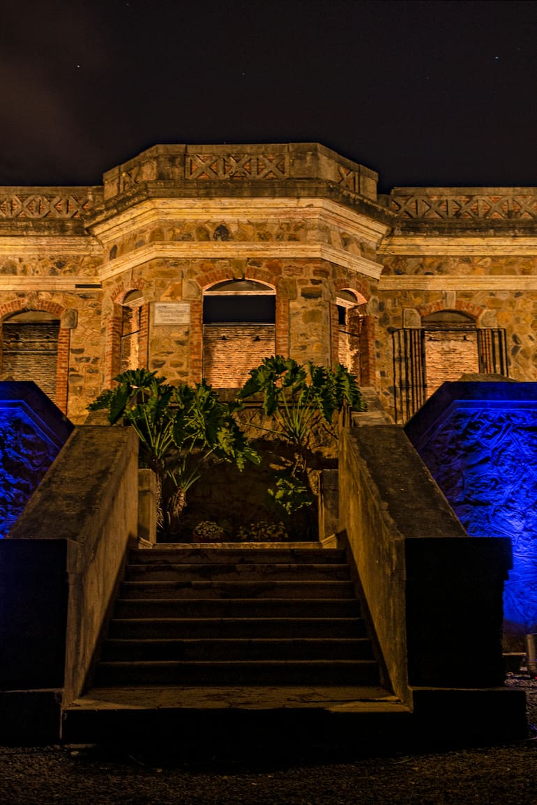 El Castillo San Carlos, uno de los símbolos de Concordia, fue construido entre 1886 y 1888