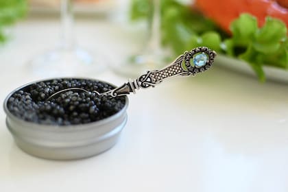 El caviar puede contener hasta 300 miligramos de magnesio (imagen ilustrativa)