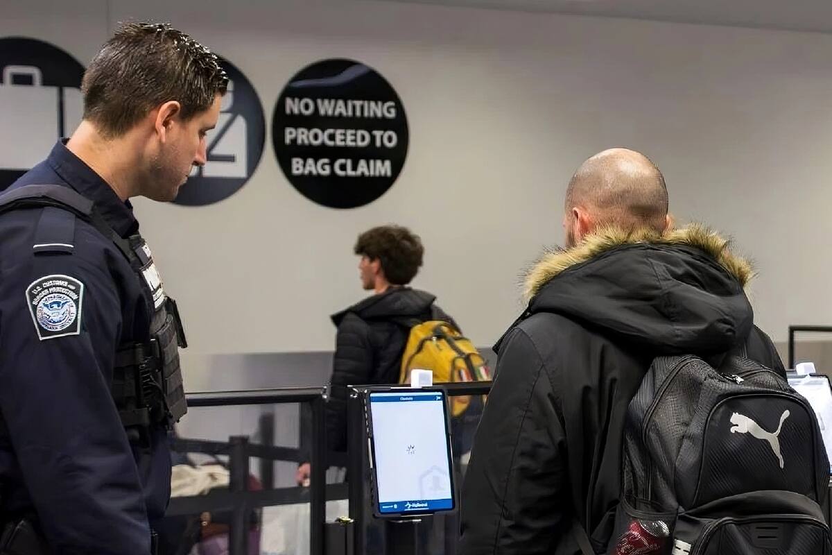 El CBP implementa el EPP en aeropuertos de Estados Unidos con el objetivo de reforzar el control migratorio y la seguridad nacional