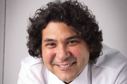 El celebrado chef limeño visitó Buenos Aires con la doble misión de presentar su nuevo libro y un flamante restaurante