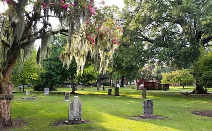 El Cementerio Colonial Park en Savannah es uno de los lugares embrujados más populares (Instagram/@shebreatheswonders)