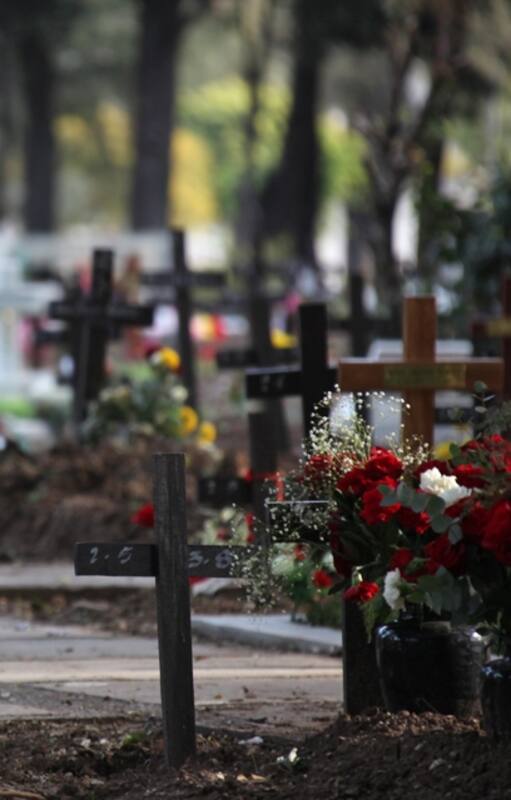 El espectro de un joven que llora a su hijo, una de las historias que se tejen el Cementerio de la Chacarita