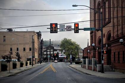 El centro de Johnstown. Al final, una de las pocas metalúrgicas que quedan.