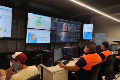 El centro de monitoreo sigue en tiempo real lo que pasa en todo el país