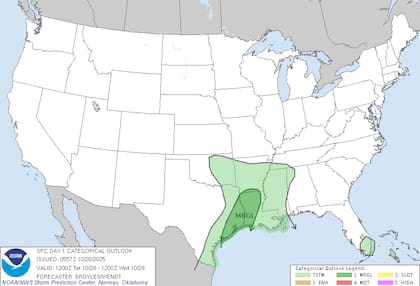 El Centro de Predicción de Tormentas advierte sobre la posibilidad de superceldas aisladas en el sureste de Texas