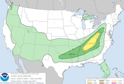 El Centro de Predicción de Tormentas clasificó con riesgo leve a gran parte de los valles de Ohio y Tennessee, donde las tormentas del viernes podrían producir ráfagas de viento fuertes y granizo