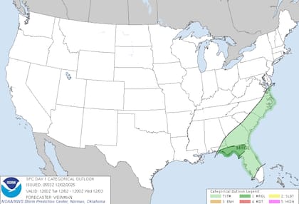El Centro de Predicción de Tormentas (SPC) informó de un riesgo marginal de tormentas severas en sectores del Panhandle de Florida durante la mañana
