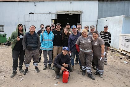 El centro de reciclado Manuel Belgrano emplea a más de 30 personas divididas por turnos y tareas