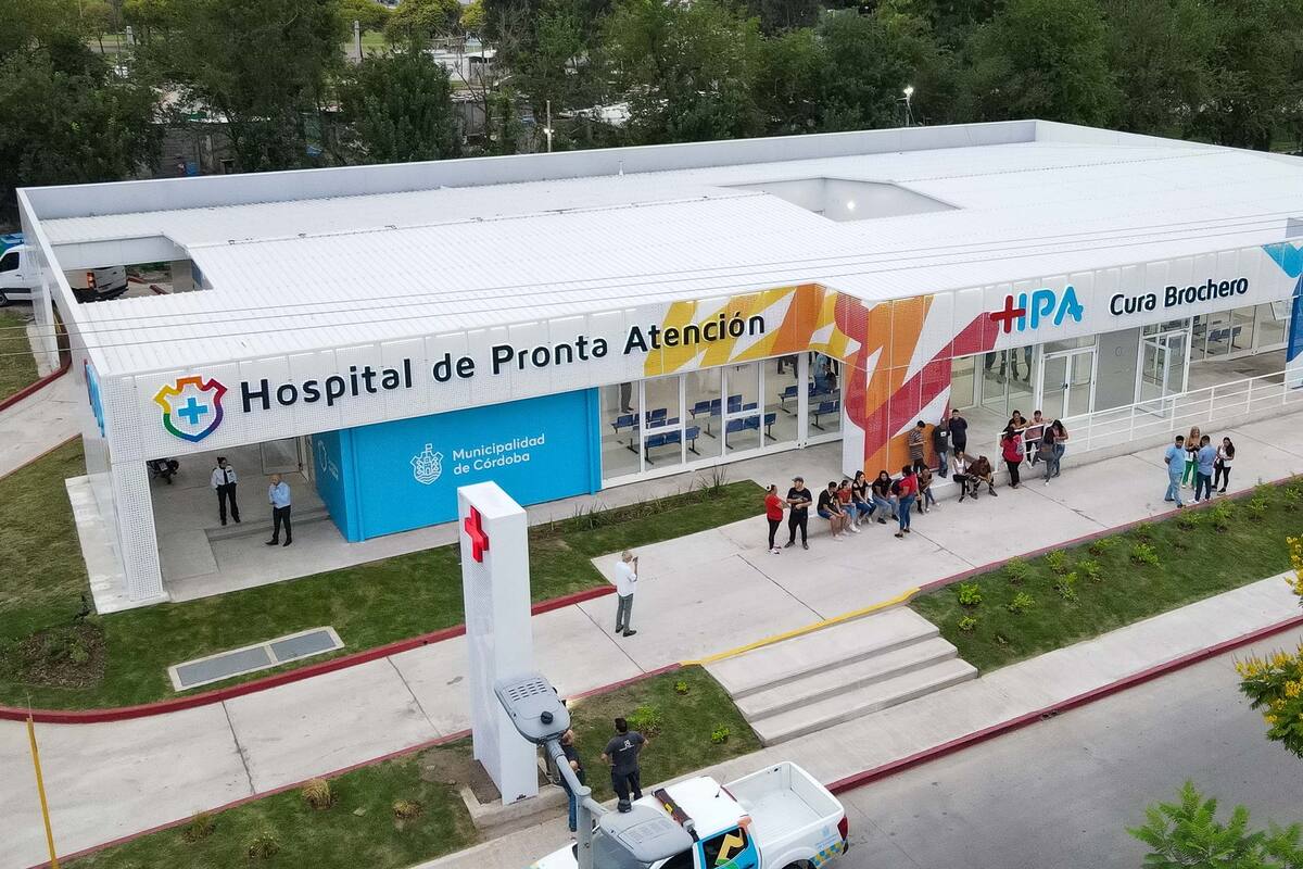 El centro de salud al que fue trasladado el menor de edad.