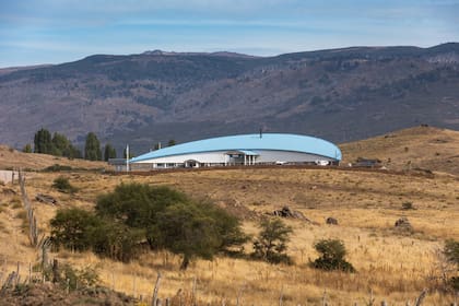 El Centro de Salud Intercultural Raguin Kien queda en Ruca Choroi, a 13 km de la localidad de Aluminé en Neuquén.
