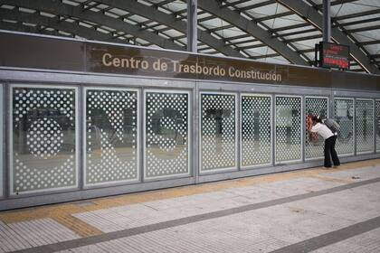 El Centro de Trasbordo de Constitución cerrado