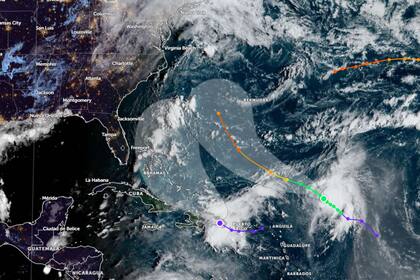 El Centro Nacional de Huracanes (NHC) confirmó la formación de la tormenta tropical Humberto en el Atlántico central