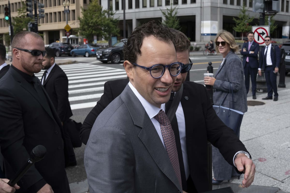 El CEO de Anthropic, Dario Amodei, llega cerca de la Casa Blanca antes de una reunión planeada con el presidente de Estados Unidos, Donald Trump, en Washington, DC, el 29 de septiembre de 2026
