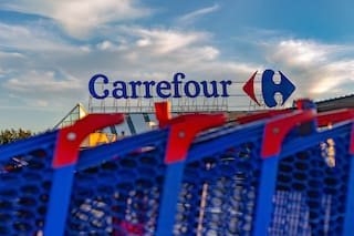 Carrefour congela la venta en la Argentina y anuncia un plan de aperturas