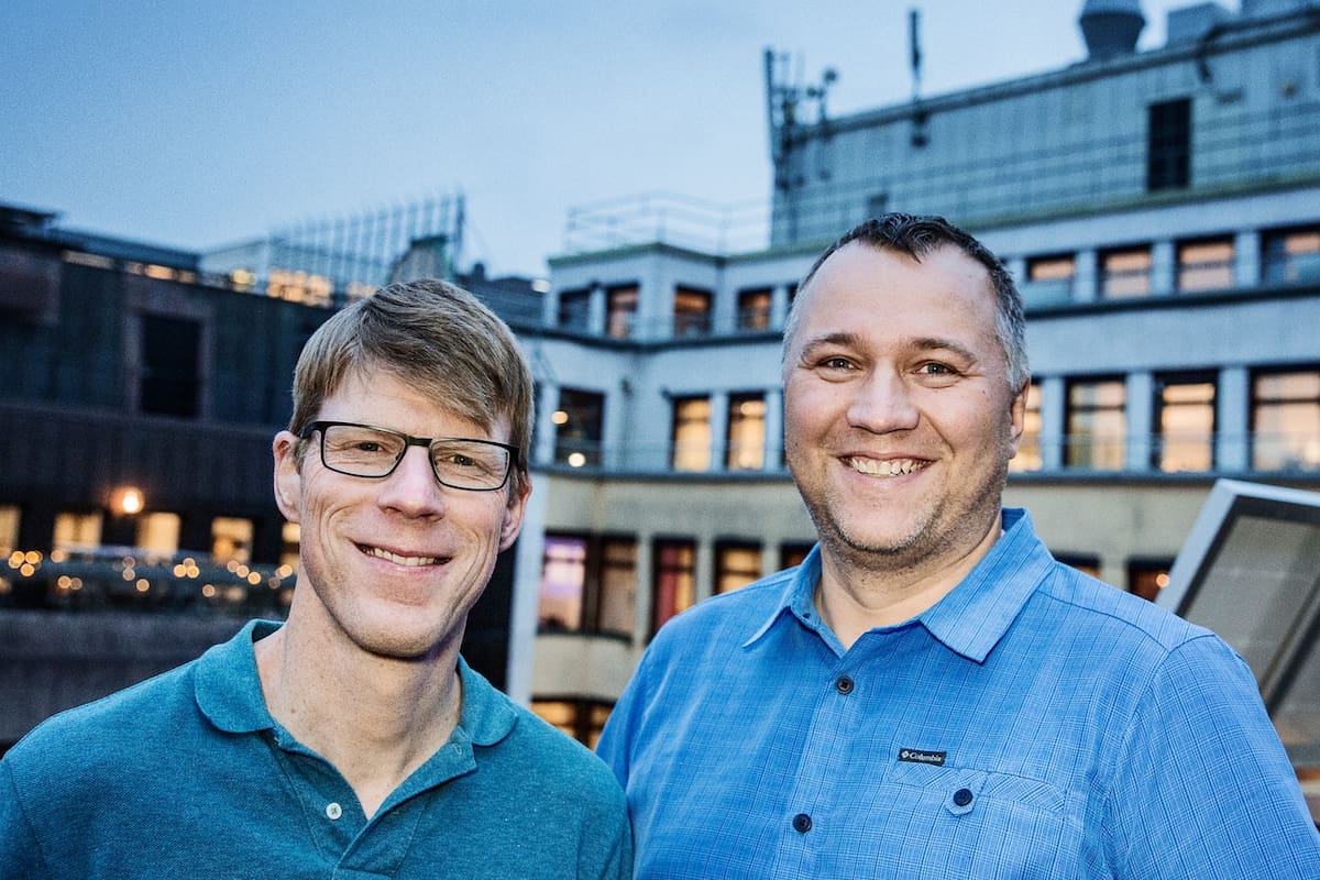 El CEO de Flightradar24, Fredrik Lindahl, junto al fundador Mikael Robertsson