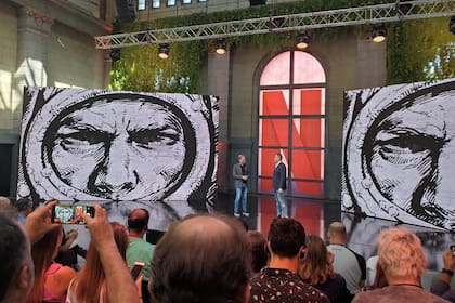 El CEO de Netflix al anunciar la producción de El eternauta