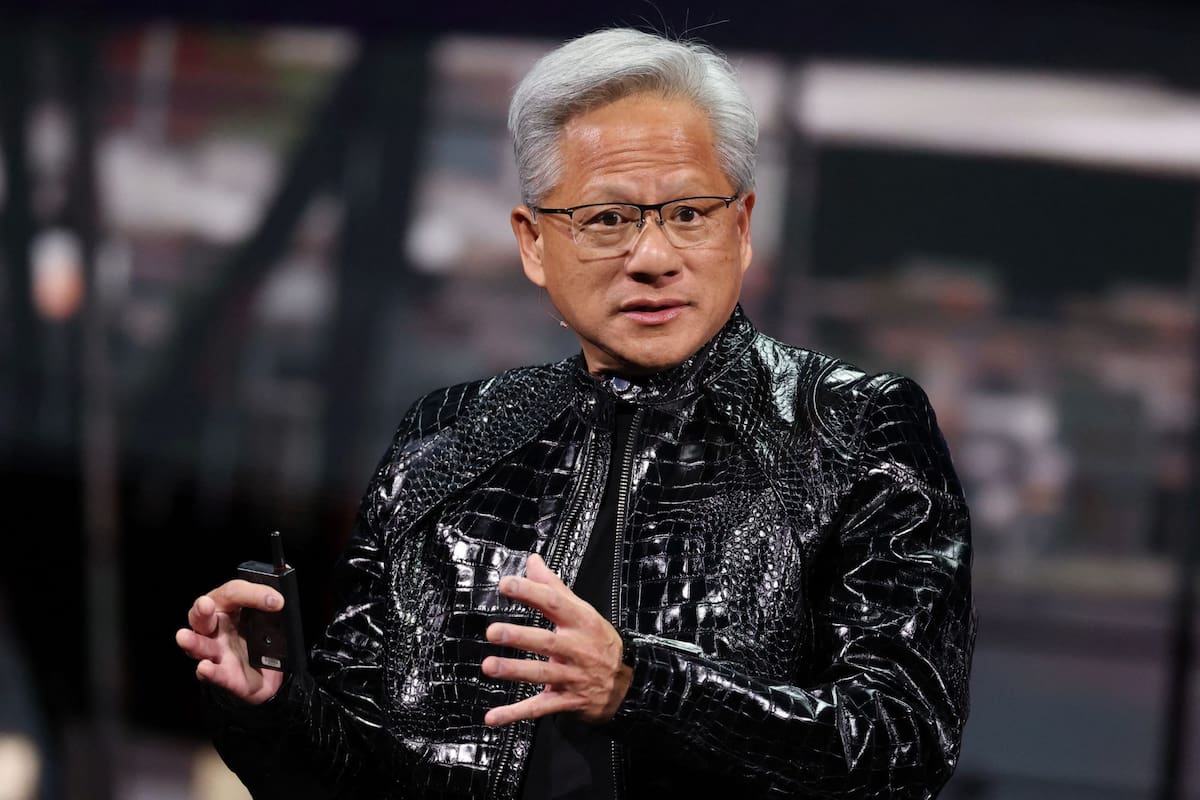 El CEO de Nvidia, Jensen Huang, rechazó las advertencias sobre la extinción de la humanidad por la IA