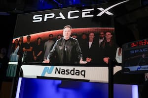 Las tácticas de Elon Musk para entusiasmar a los inversores e con las acciones de Space X